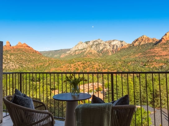 Cliffs Junior Suite Balcony