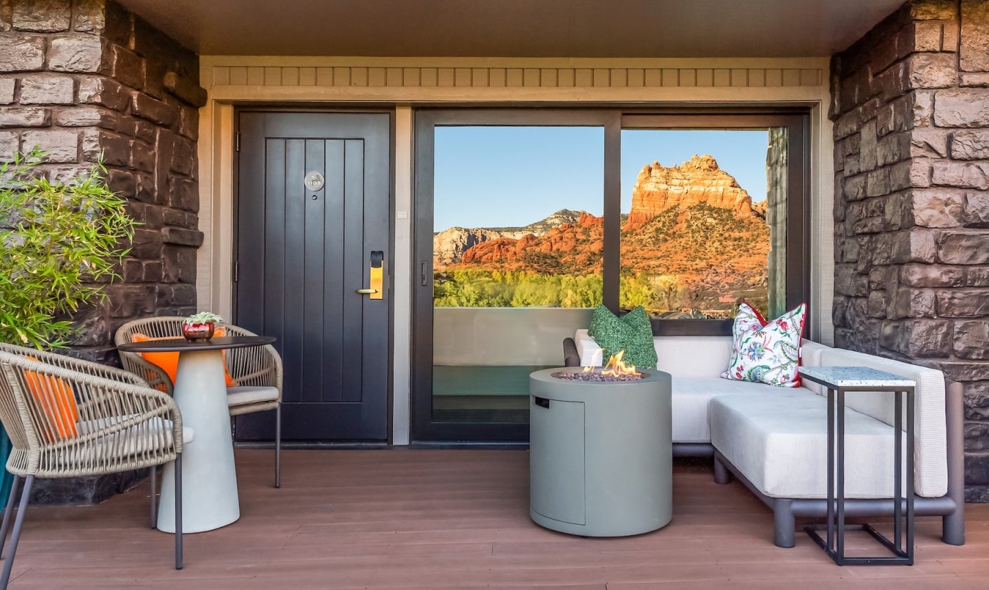 Cliffs Premiere Deck