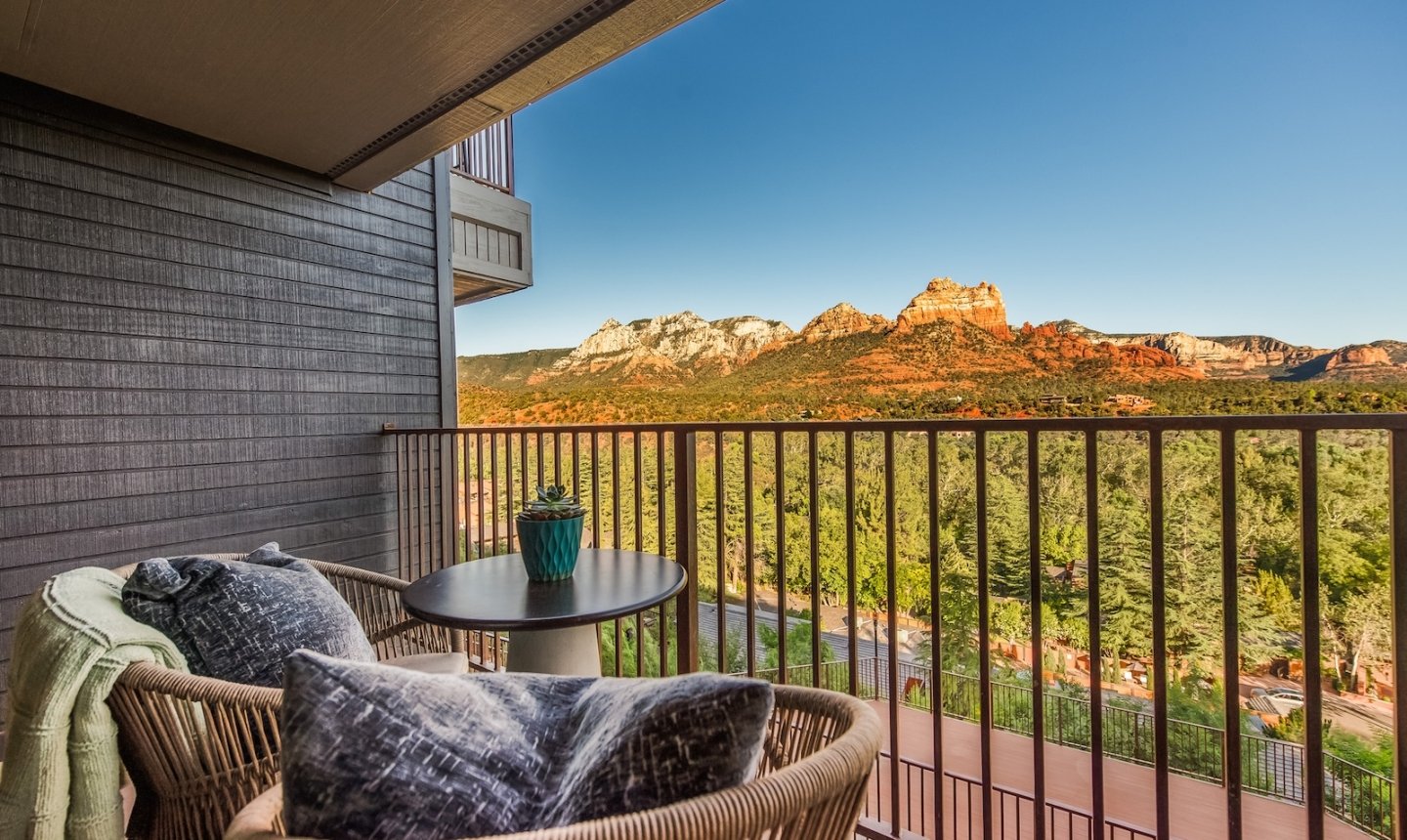 Cliffs Suite ADA Balcony