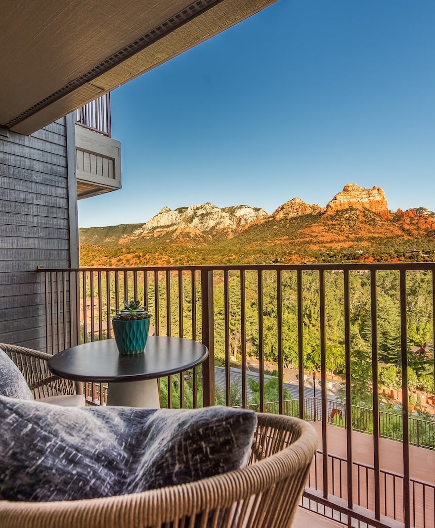 Cliffs Suite ADA Balcony