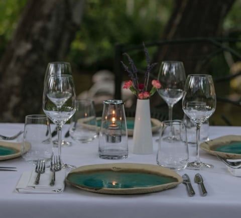 Table setting at the Cress on Oak Creek