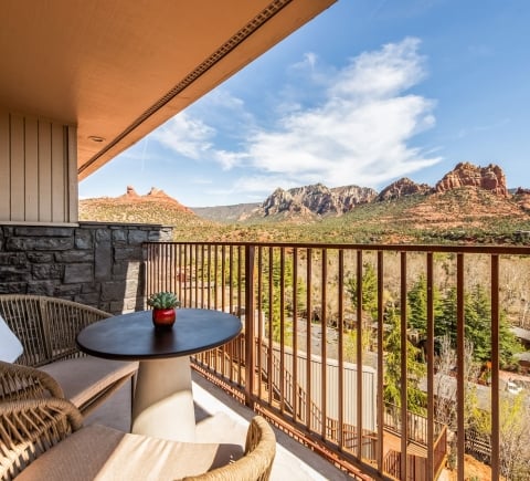 The Cliffs King Deck