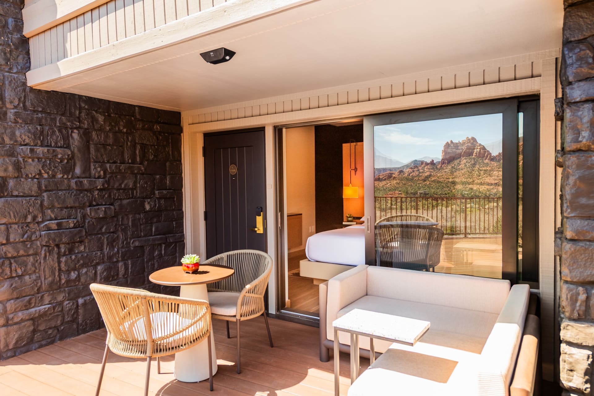 Cliffs King Premiere Fire Pit | L'Auberge de Sedona