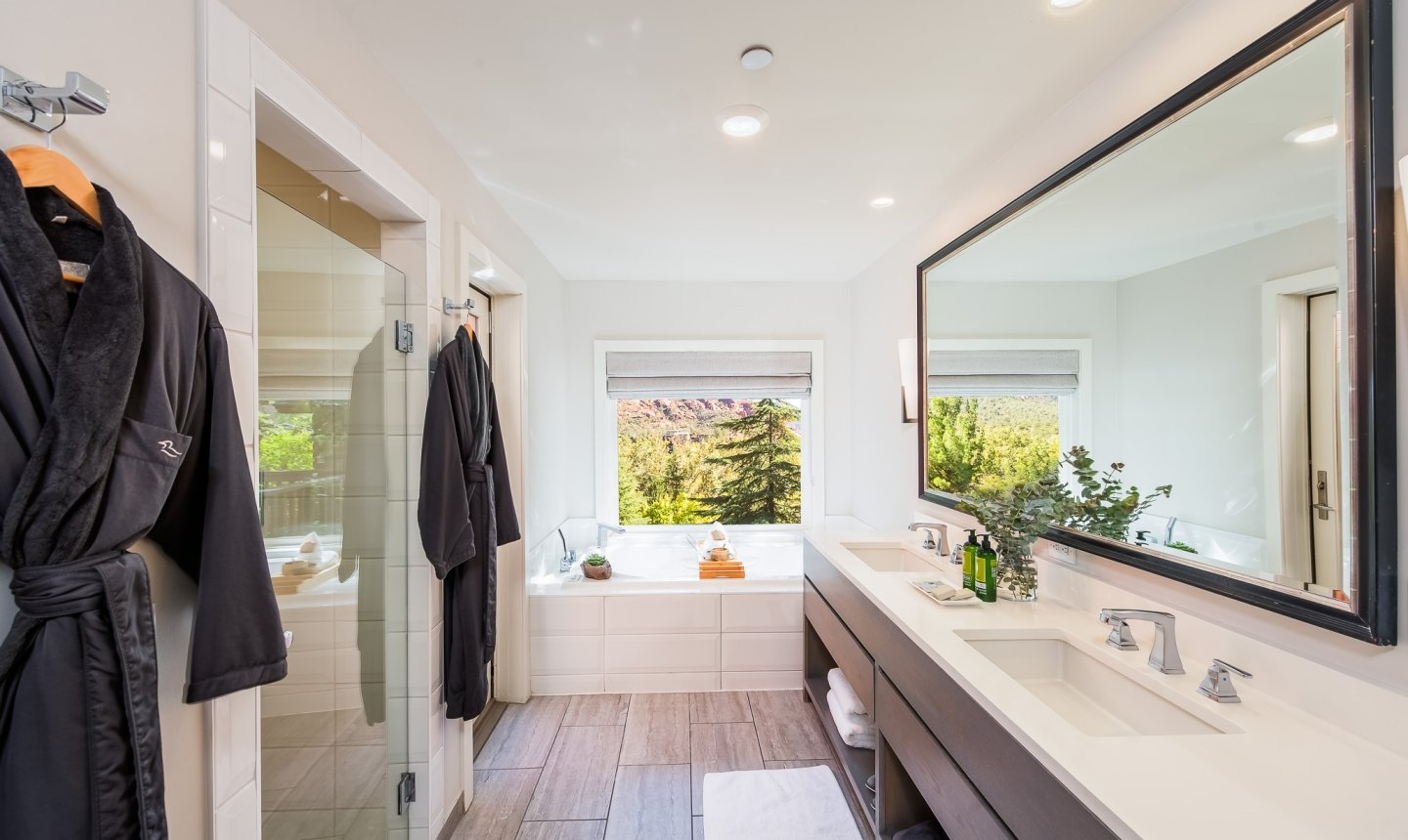 Vista Cottage Bathroom