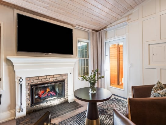 Creekside Suite Bedroom Sitting Area