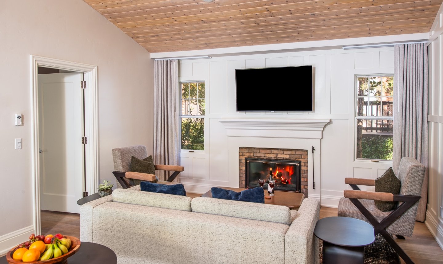 Garden Two Bedroom Cottage Living Room